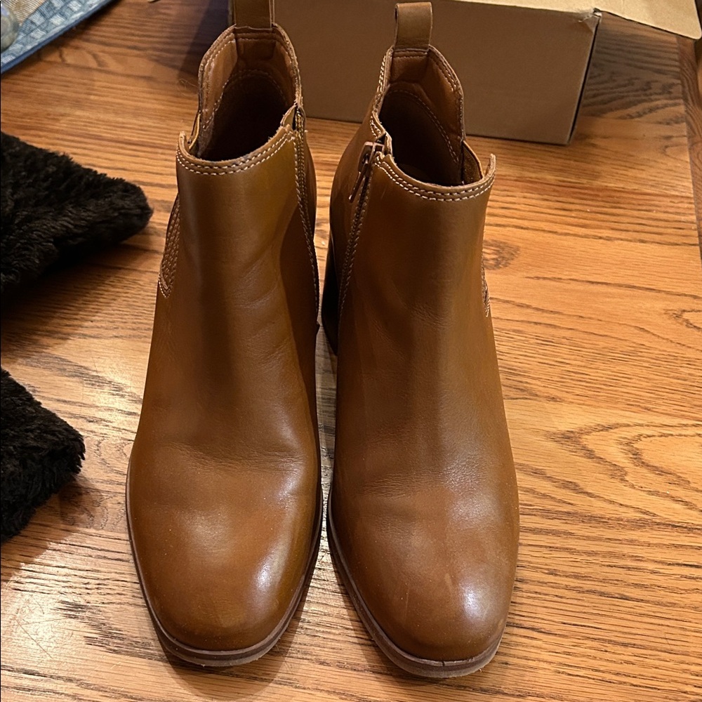 Lucky Brand Cognac Brown Leather Ankle Booties